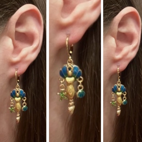 “Birth of Venus" Aphrodite Greek Mythology Goddess Handmade Earrings Seashell - Picture 3 of 14